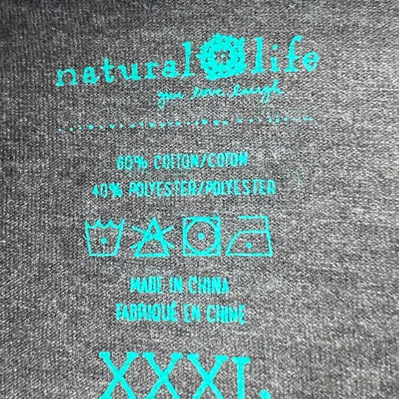 Natural Life Kindness Matters T Shirt Size XXXL Gray Floral Long Sleeve - Picture 4 of 9